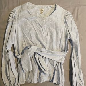 Seen Worn Kept- Perfect Office Shirt!